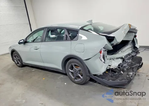 2025 Kia K4 Lx from USA, damaged, VIN 3KPFT4DE4SE071582